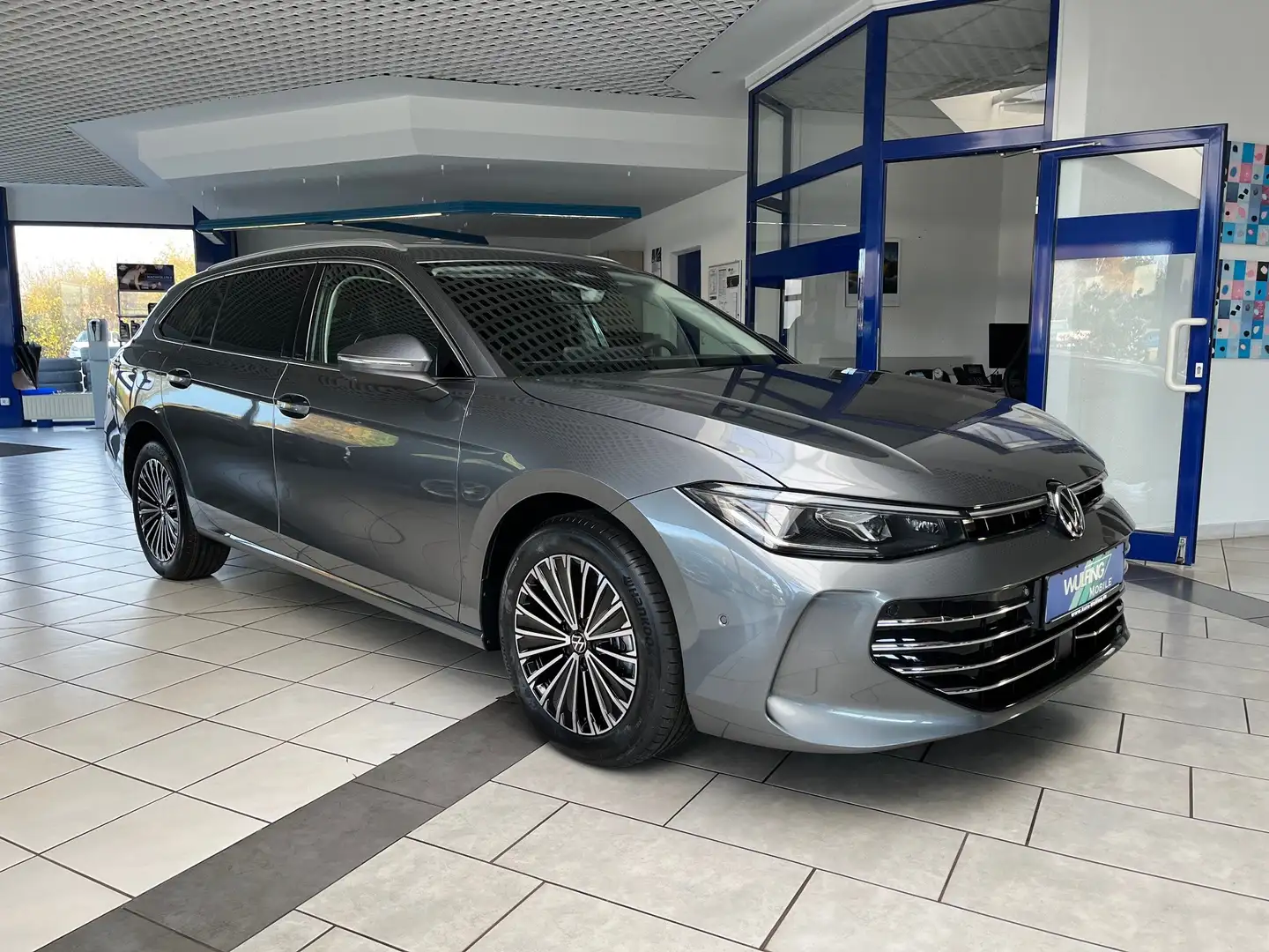 Volkswagen Passat Variant 2.0 TDI-DSG Elegance,Pro,AHK,Area Grau - 1