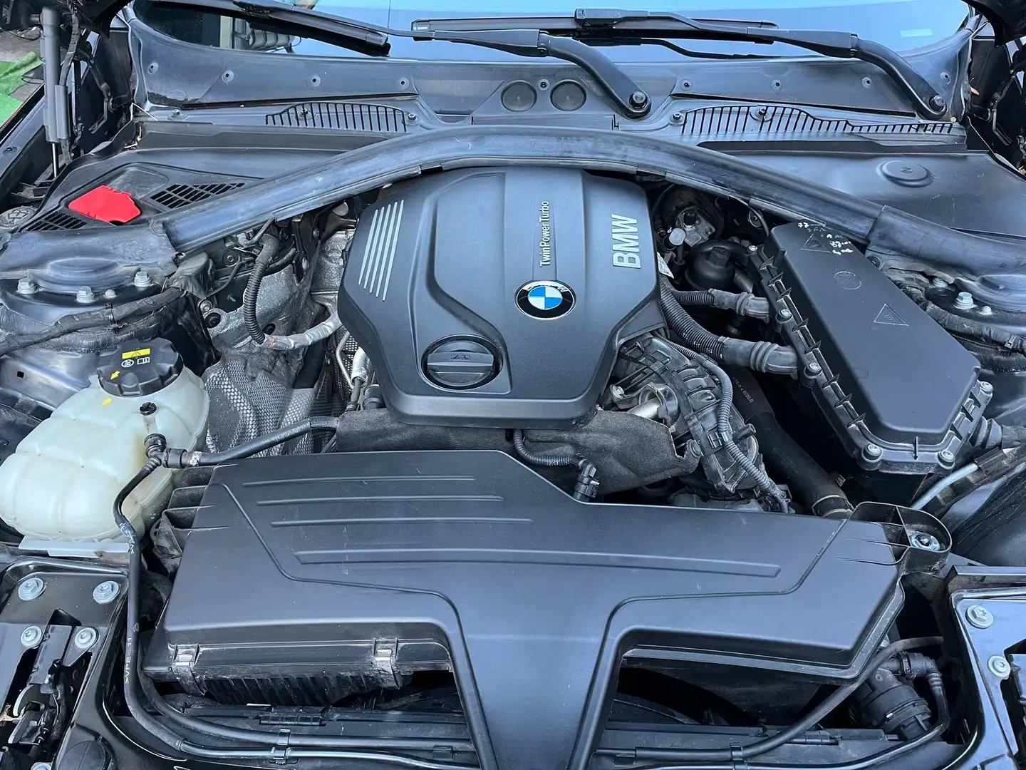 BMW 118 F20 DA Sport Edition - 2