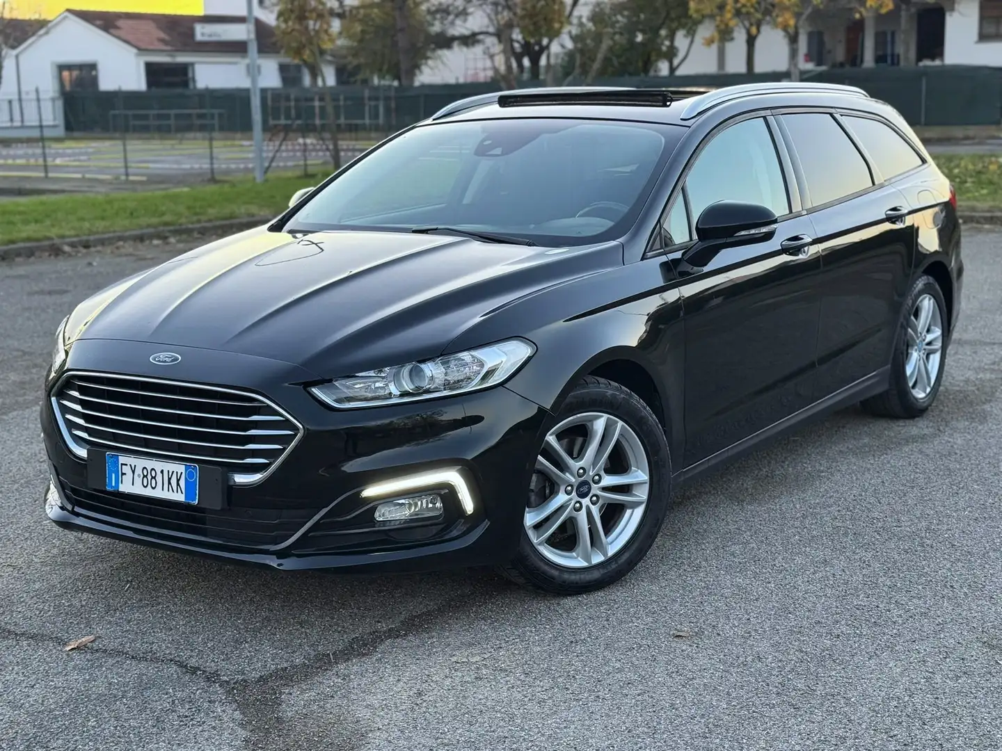 Ford Mondeo - 2