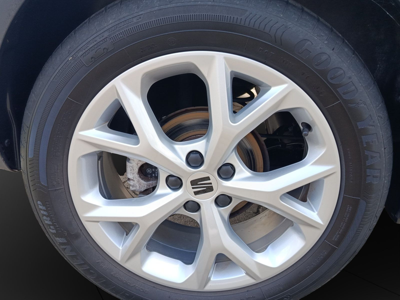 SEAT Arona 1.5 TSI FR DSG LED LM 17" Navi PDC+RFK ACC — photo 14