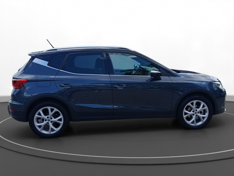 SEAT Arona 1.5 TSI FR DSG LED LM 17" Navi PDC+RFK ACC — photo 5