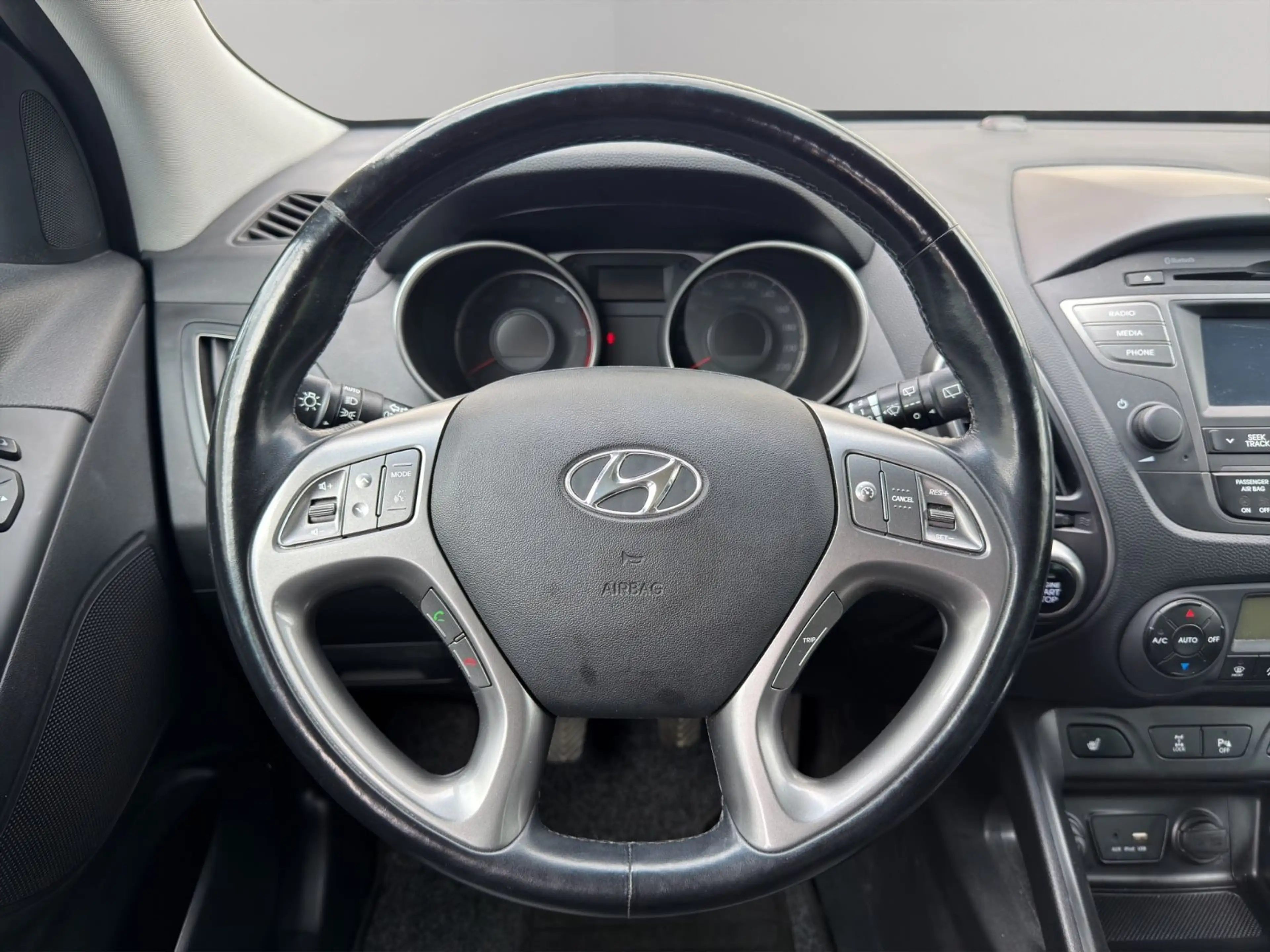 Hyundai iX35 Style AWD *KAMERA*SHZ*LHZ*PDC*BT* — photo 11