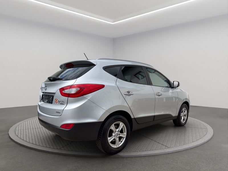 Hyundai iX35 Style AWD *KAMERA*SHZ*LHZ*PDC*BT* — photo 6