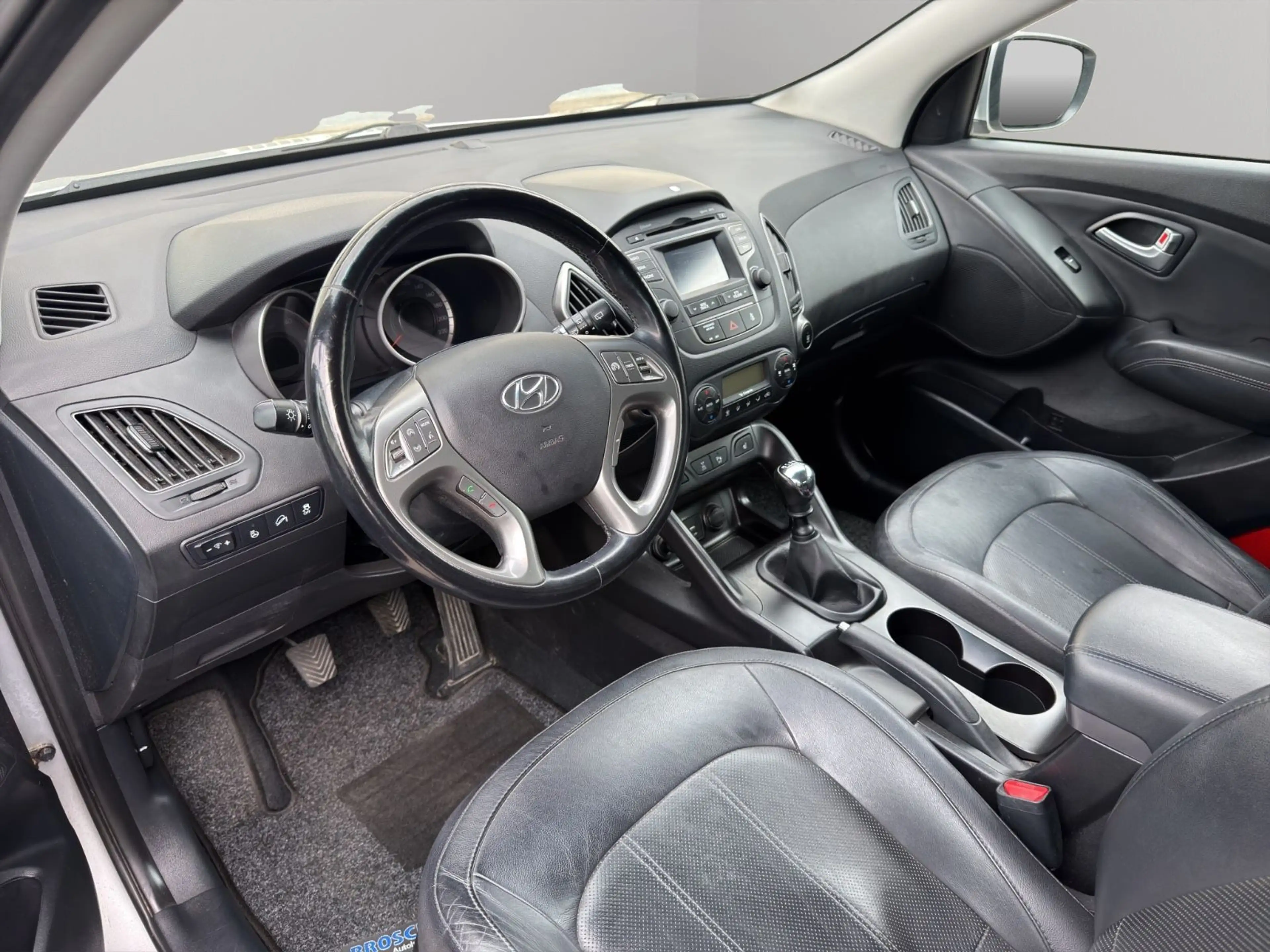 Hyundai iX35 Style AWD *KAMERA*SHZ*LHZ*PDC*BT* — photo 8