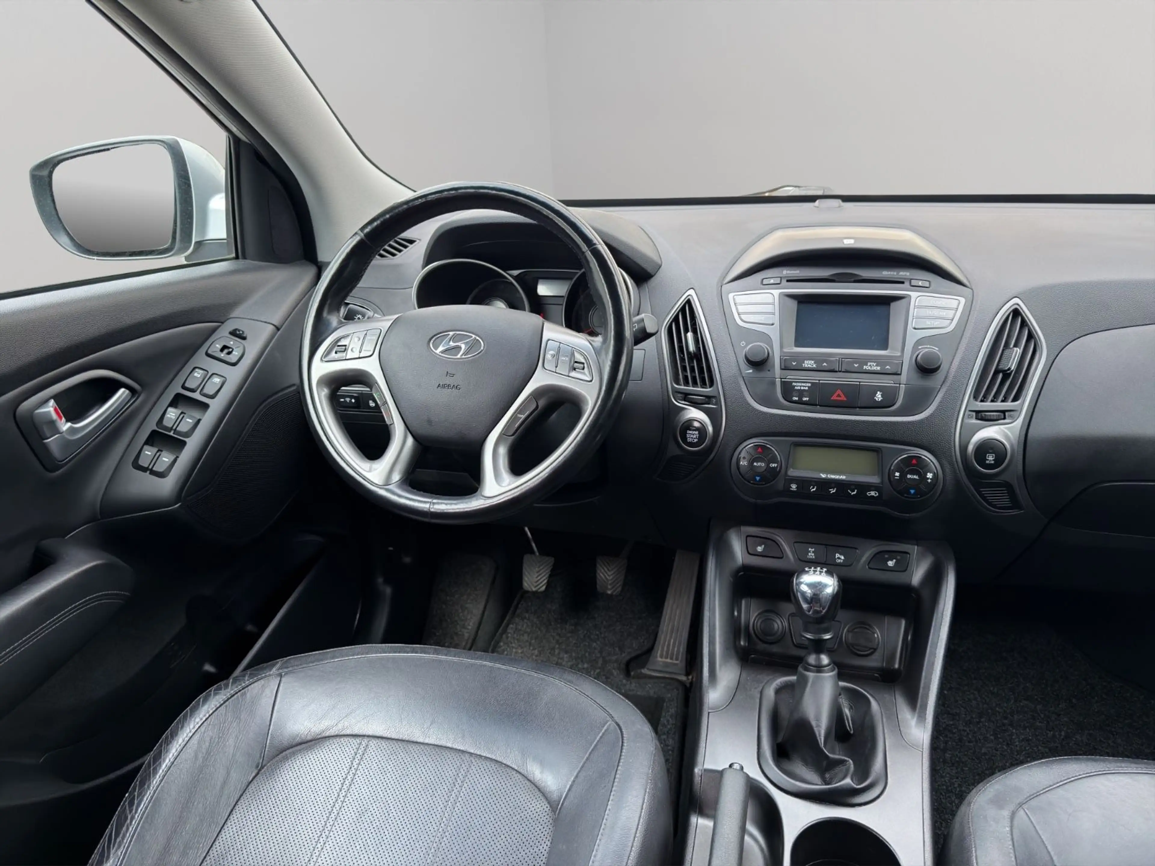Hyundai iX35 Style AWD *KAMERA*SHZ*LHZ*PDC*BT* — photo 14