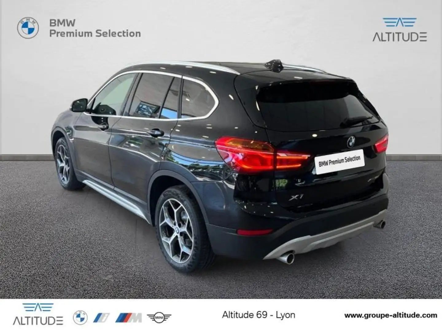 BMW X1 xDrive18dA 150ch xLine Euro6d-T Zwart - 2