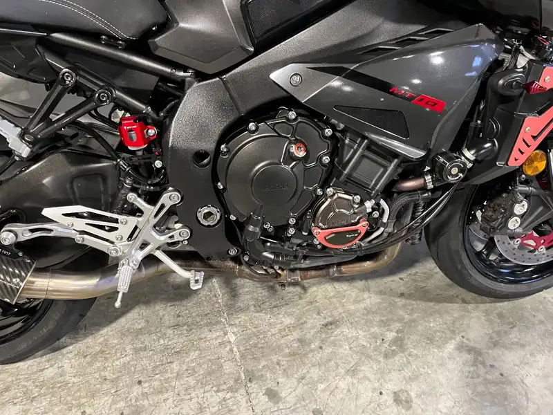 Yamaha MT-10 - foto 5