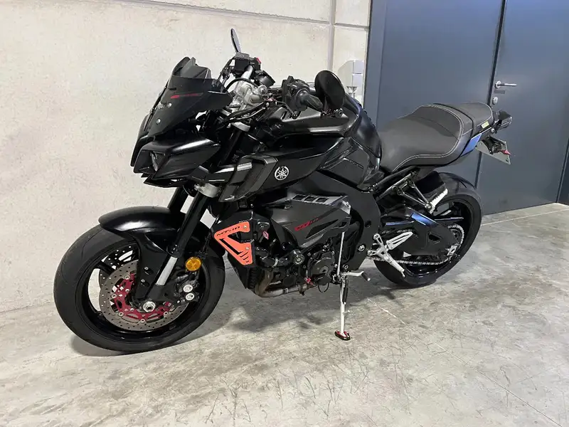 Yamaha MT-10 - foto 7