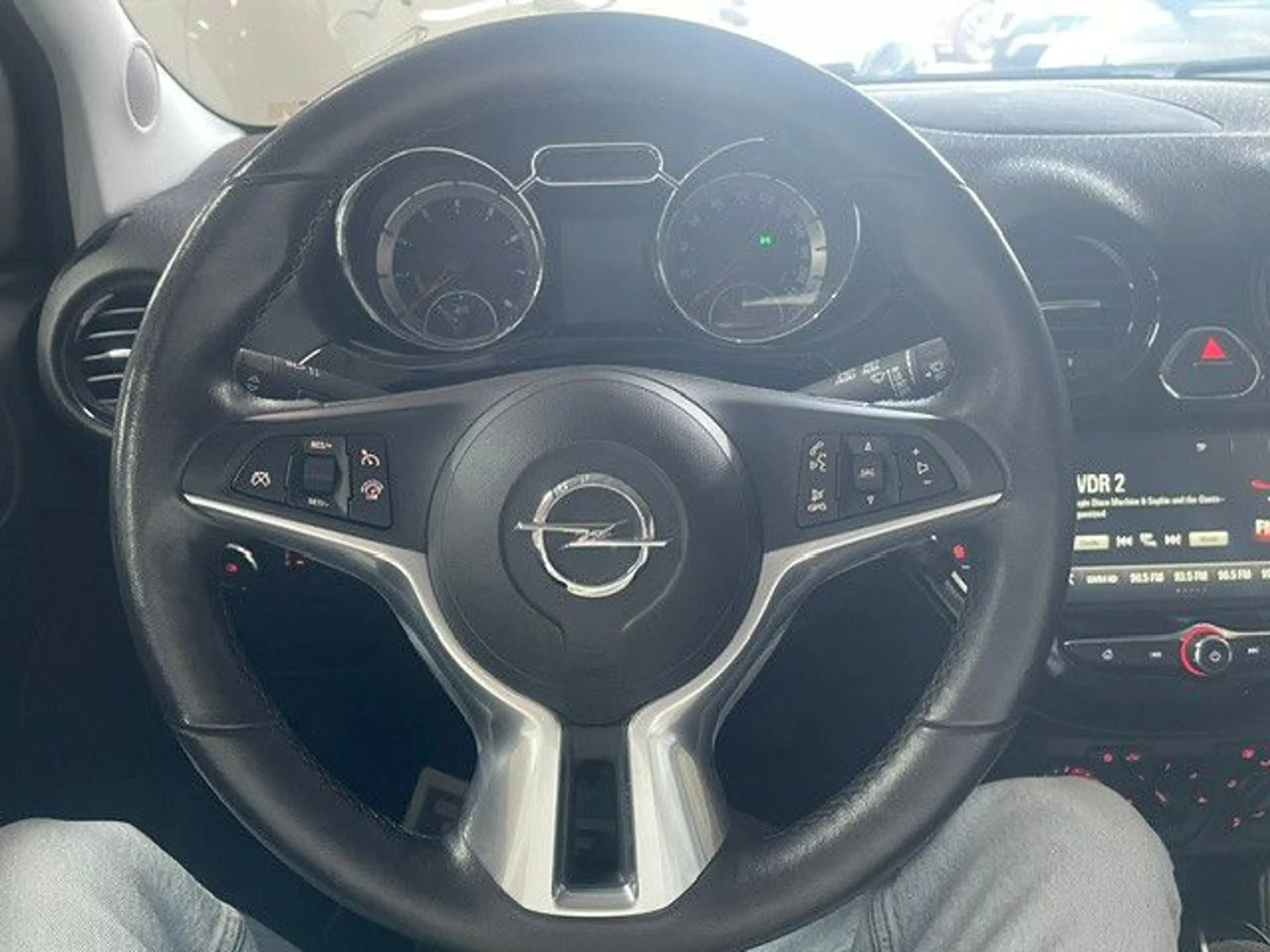 Opel Adam JAM 1.4 64kW Automatik — photo 6