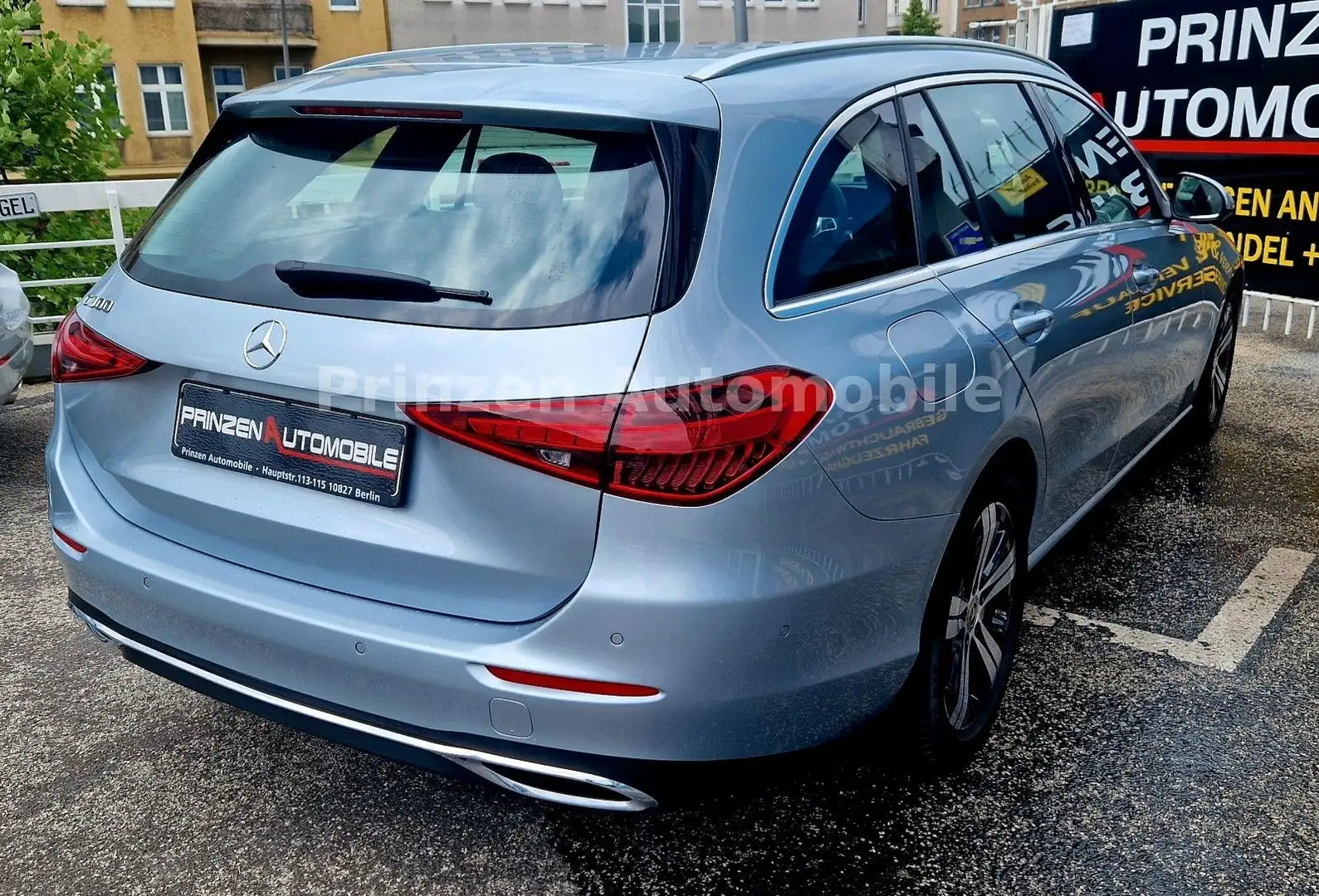 Mercedes-Benz C 300 T-Avantg. AUT.*AMBIENTE*KAMERA*1.HAND*LED Argento - 1