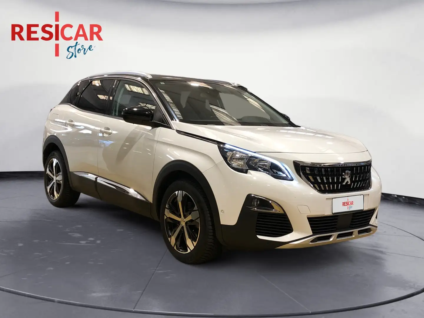 Peugeot 3008 1.2 PureTech Turbo Allure Blanc - 1