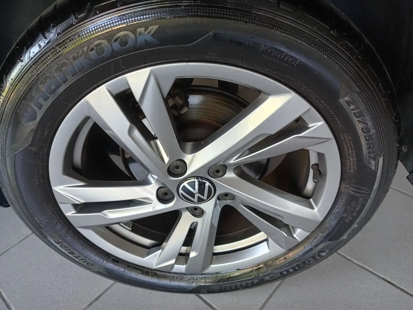Volkswagen T-Roc 1.5 TSI ACT DSG R-Line Blau - 2