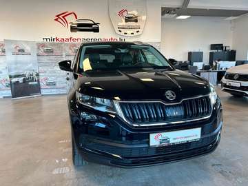 Style 4x4*7-SITZER*NAVI*SHZ*R-KAM*AHK*