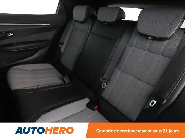 Renault Megane E-Tech view 14