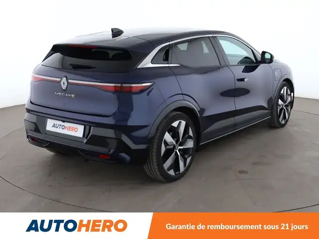 Renault Megane E-Tech view 6