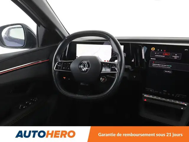Renault Megane E-Tech view 13