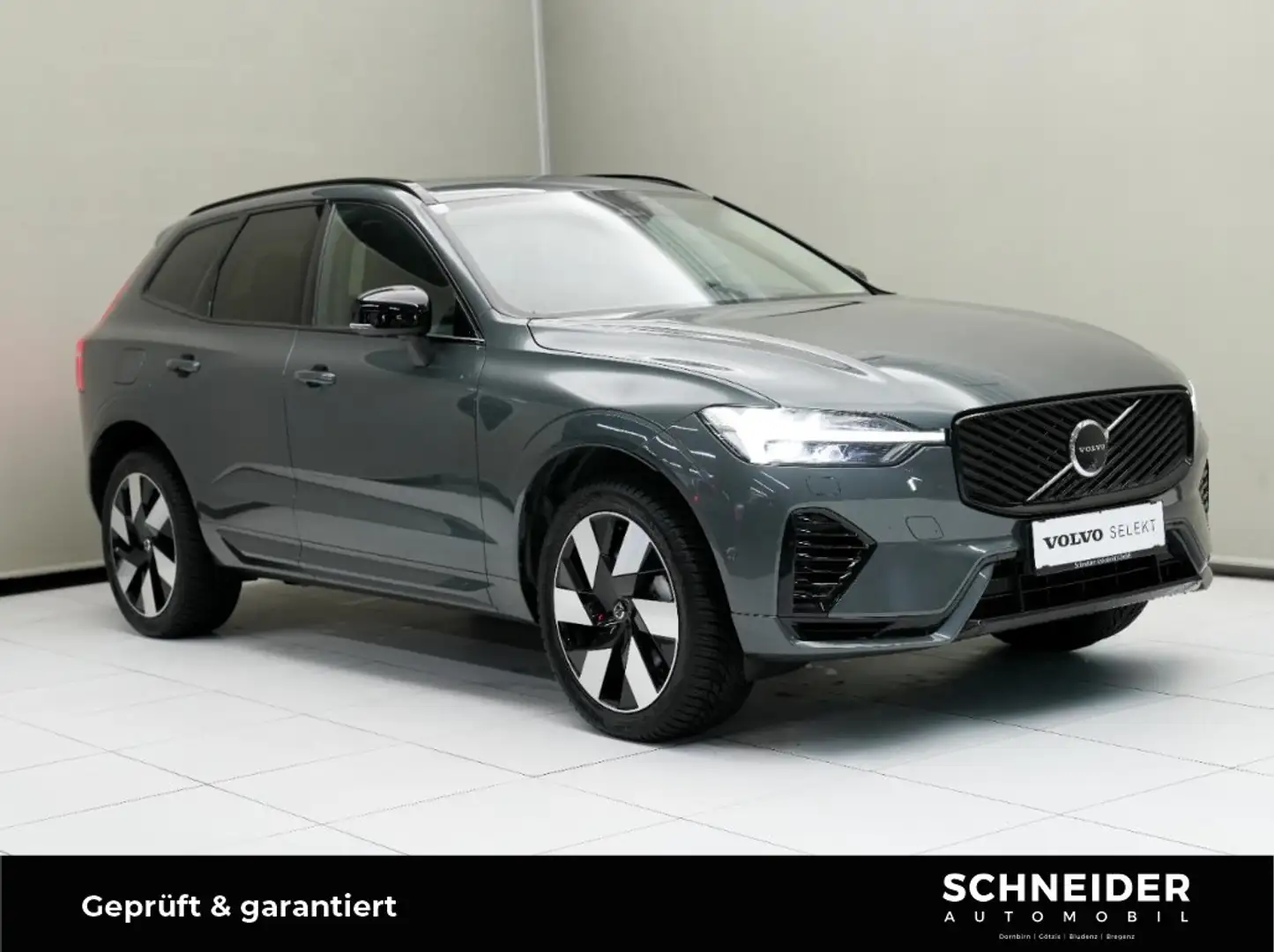 Volvo XC60 Ultra, T6 Plug-in Hybrid, Elektrisch/Benz Grün - 1