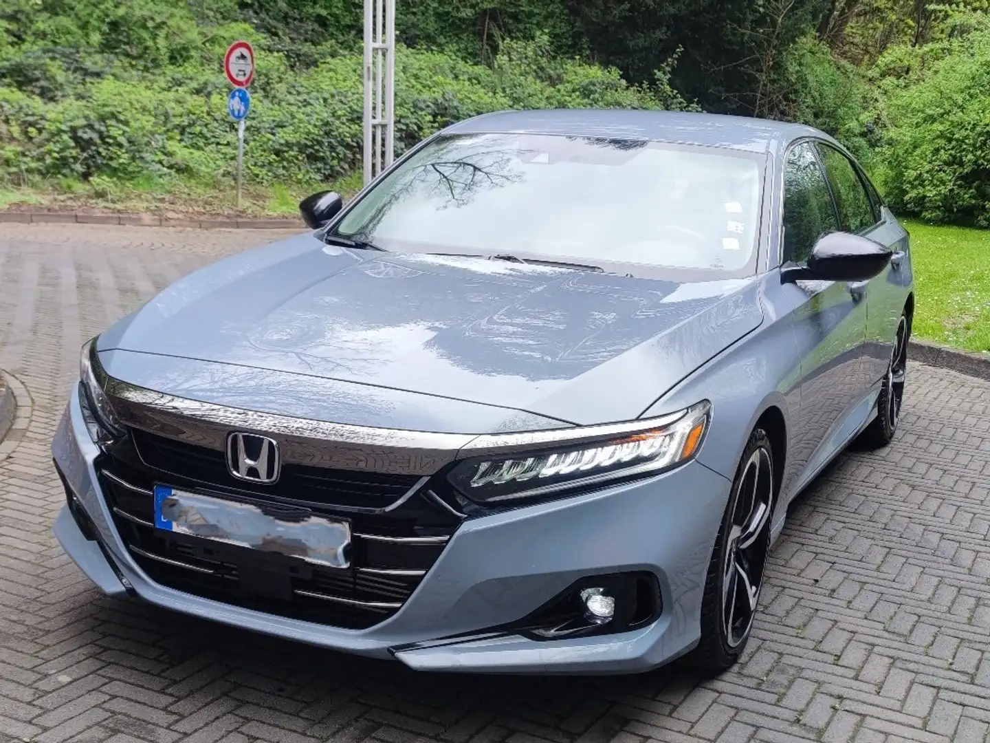 Honda e Honda Acord Grey - 1