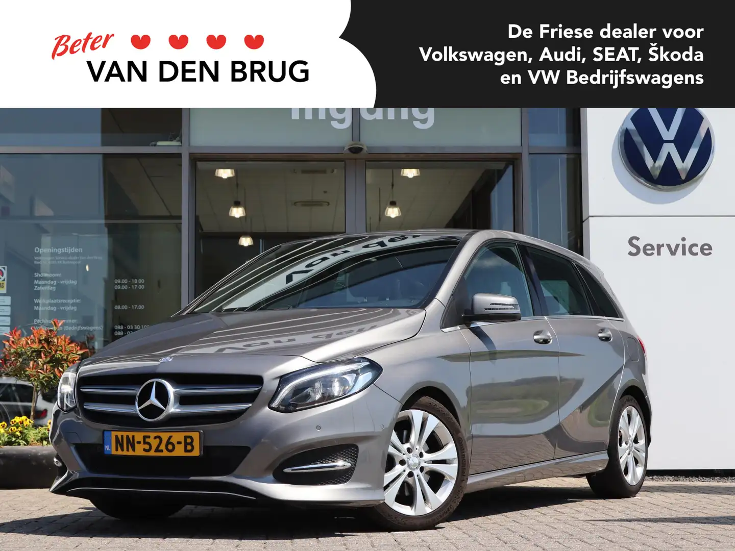 Mercedes-Benz B 200 d 136 pk Prestige | Zwenkbare Trekhaak | Navigatie Grijs - 1