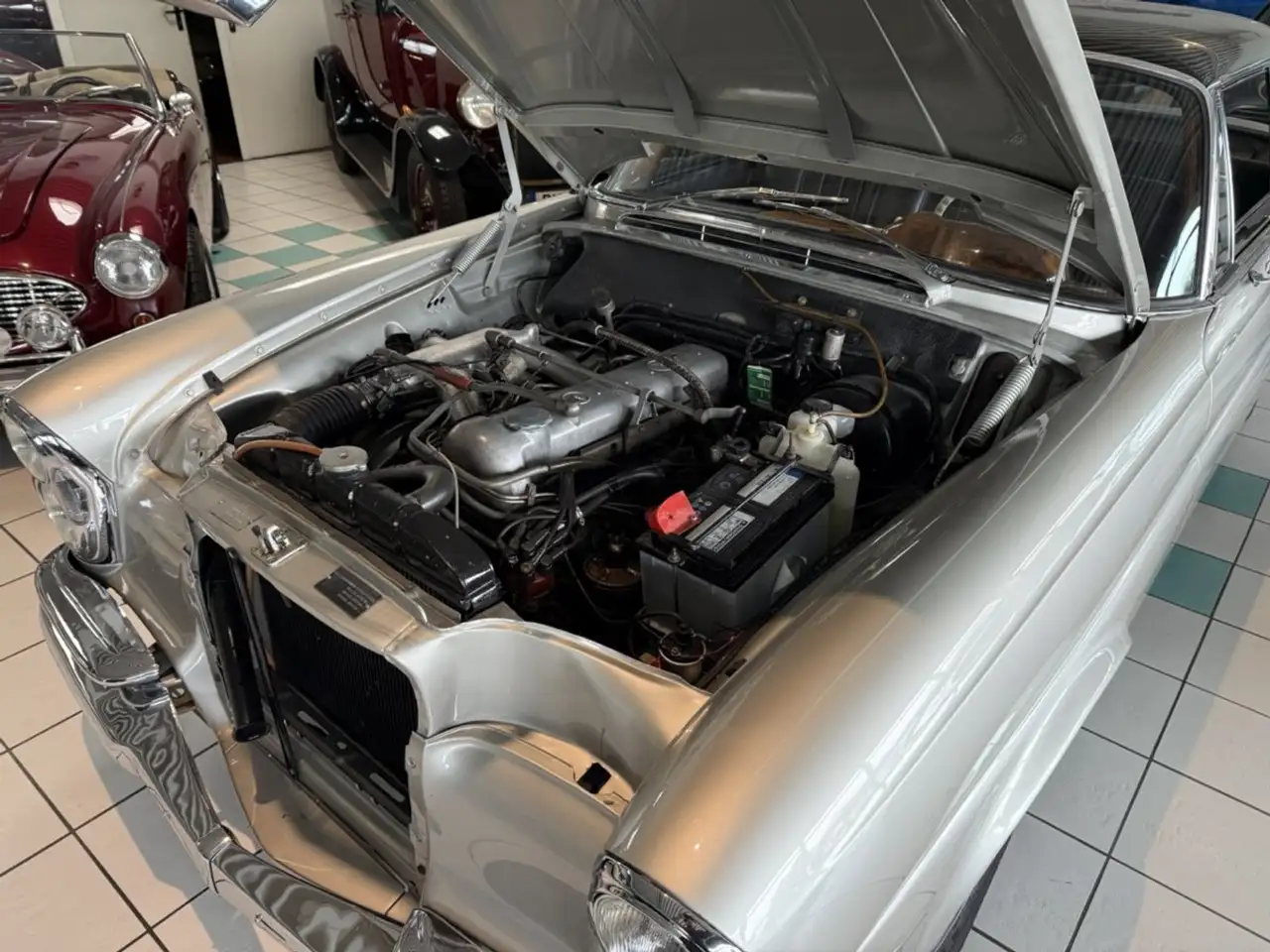 Mercedes-Benz 220 SEb W111 sehr gepflegt, foto 12