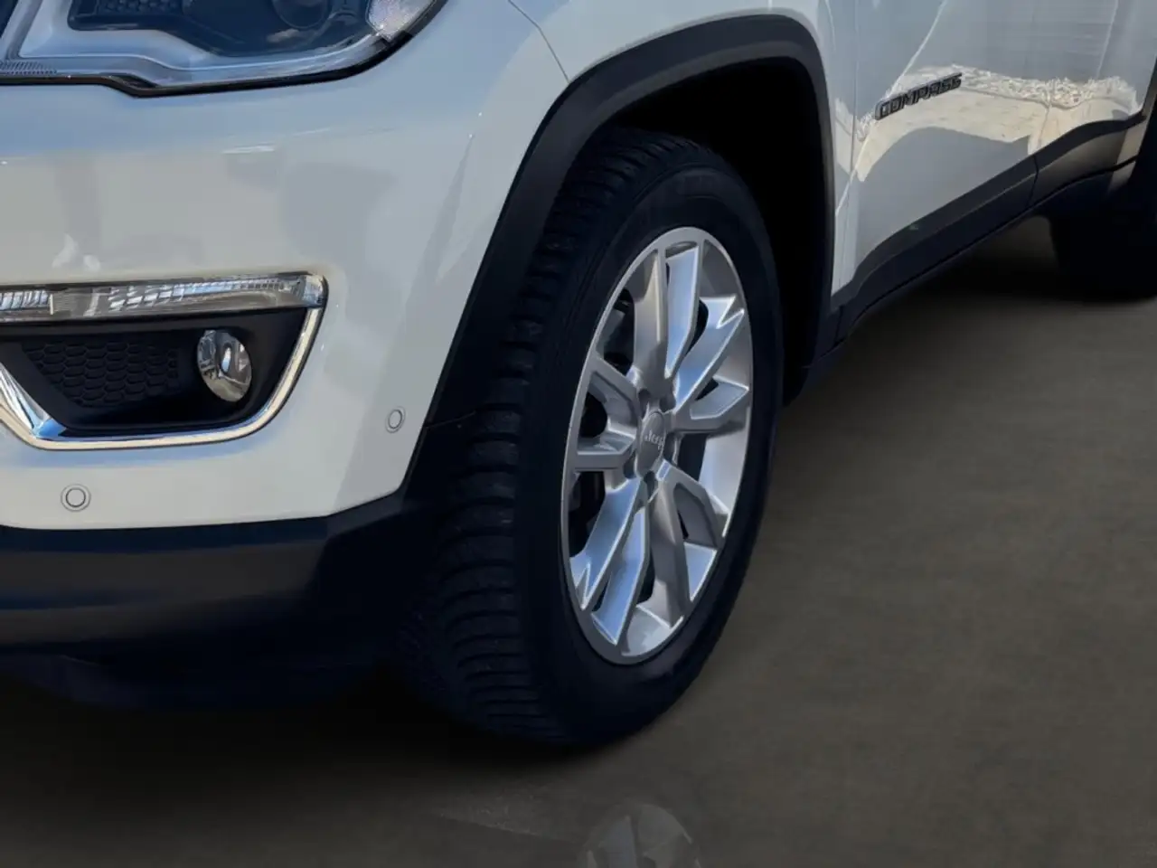 Jeep Compass Limited FWD++Automatik!++Navi++Kamera++, миниатюра 6