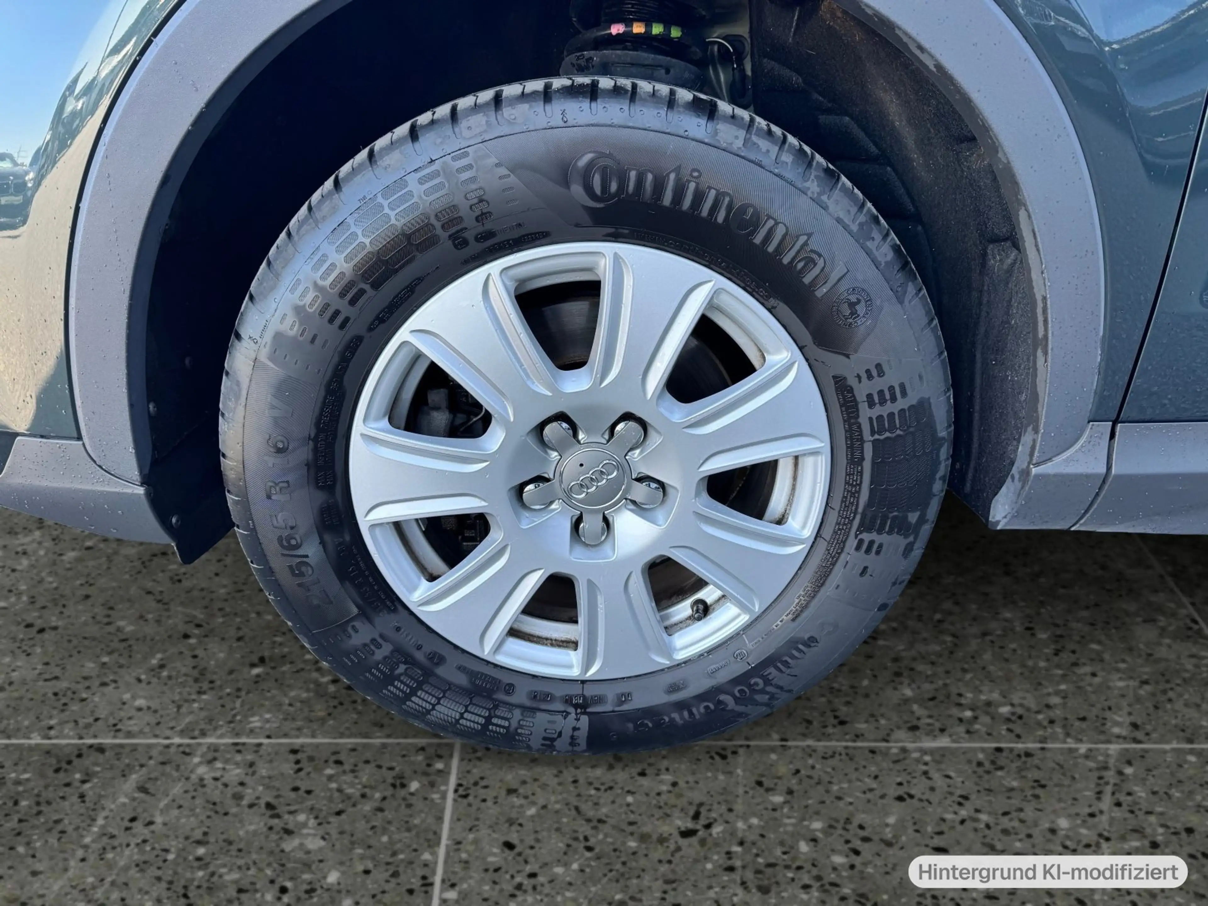 Audi Q3 1.4 TFSI Navi Sitzheizung 2-Zonen-Klima PDC — photo 6