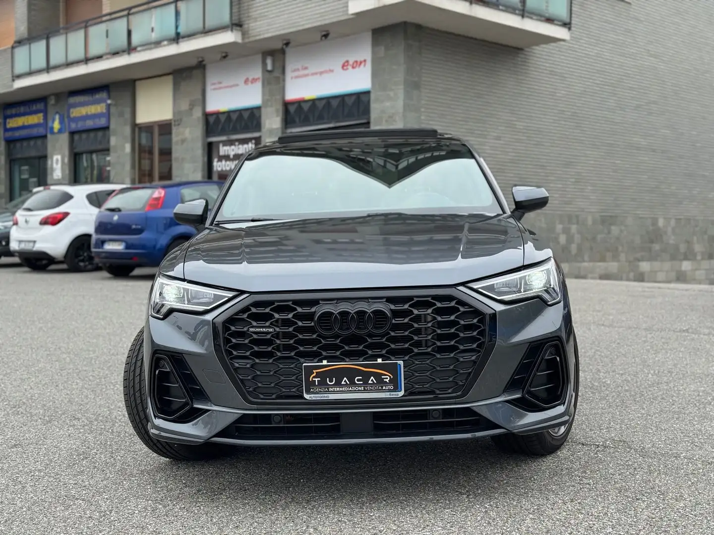 Audi Q3 Audi Q3 2.0 40 TDI Sportback S Line Edition - PROMO FINANZ. Gris - 2