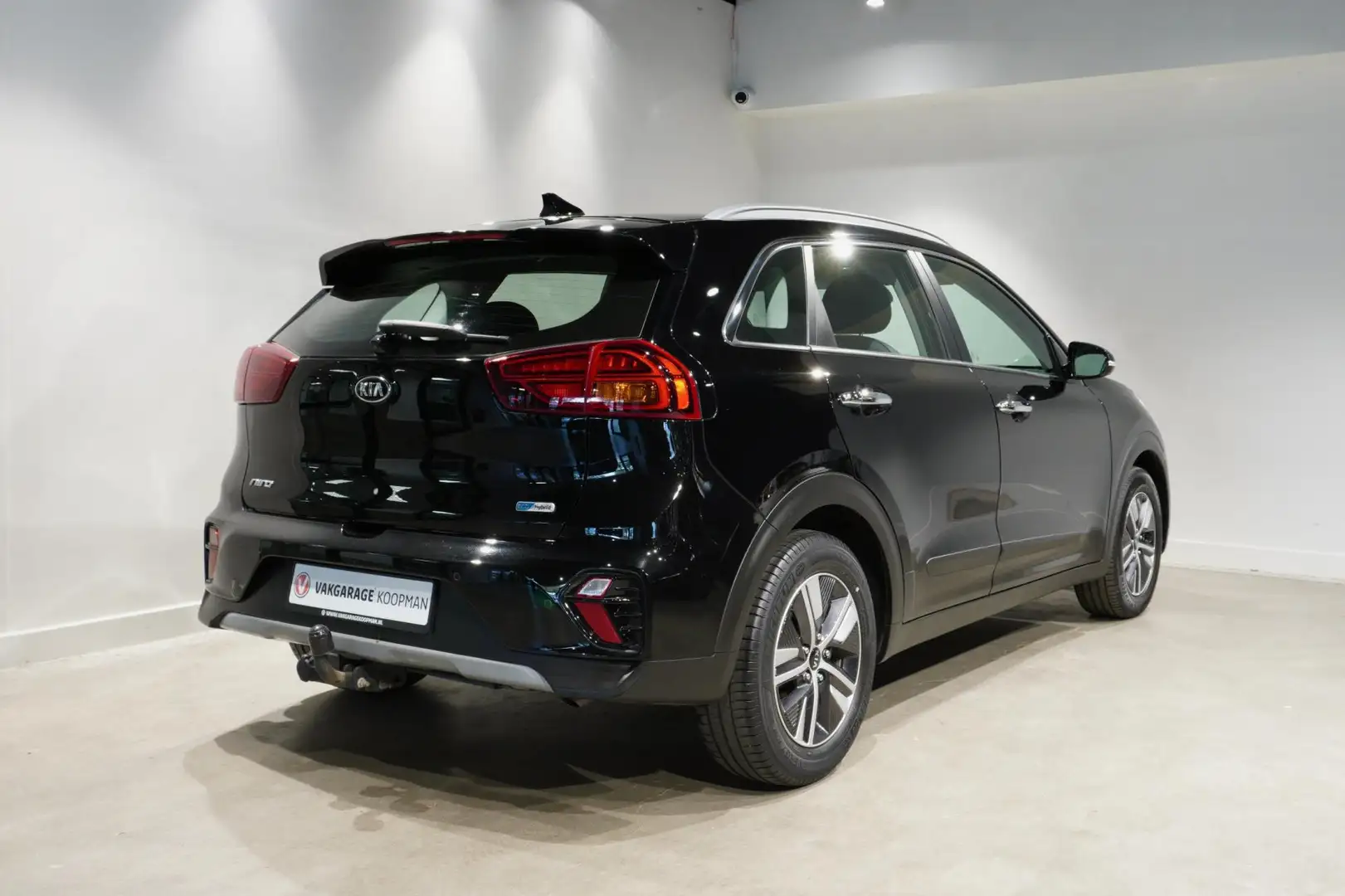 Kia Niro 1.6 GDi Hybrid DynamicLine Trekhaak, Carplay, NAP Schwarz - 2