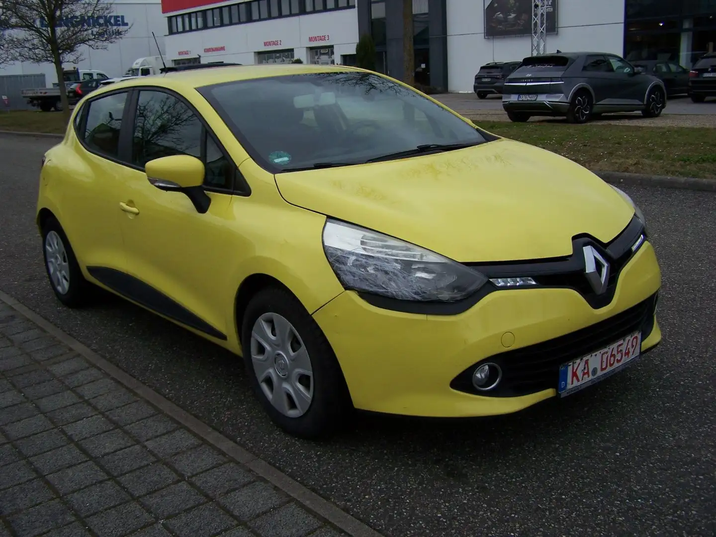 Renault Clio IV Expression , Navigation , AHK , Klima Amarillo - 2
