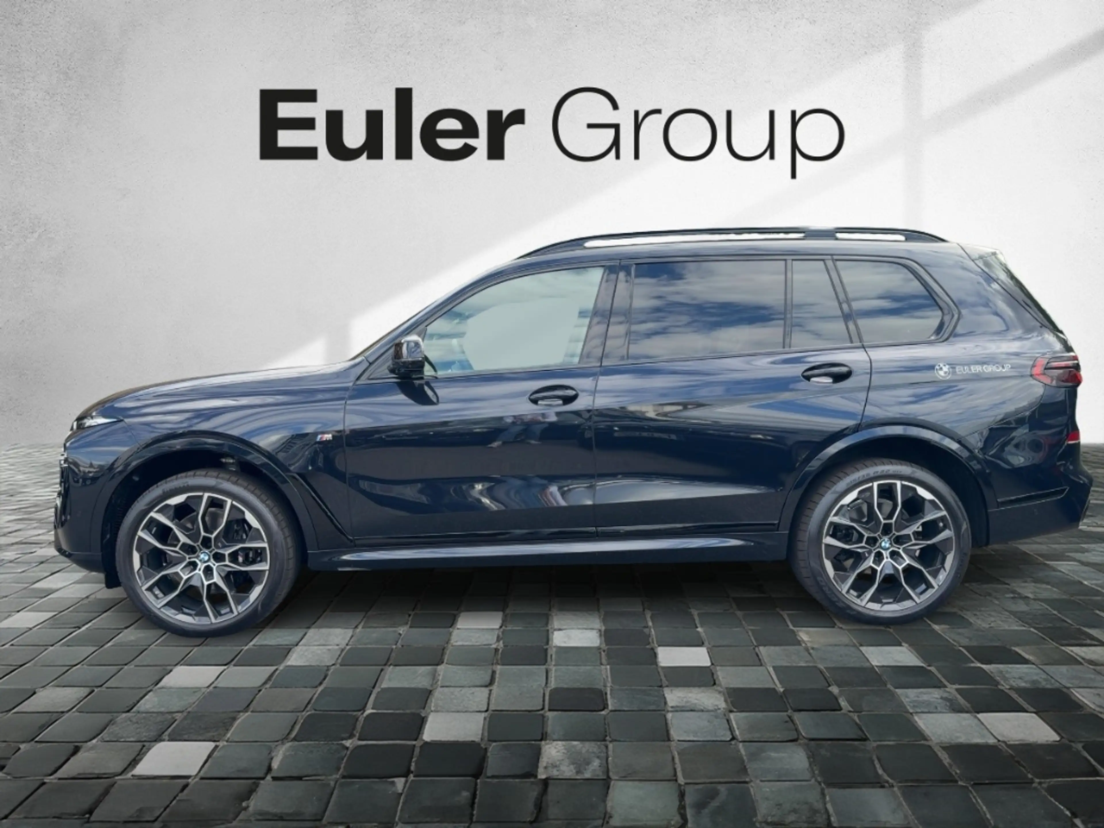 BMW X7 xDrive 40d Sportpaket HUD Luftfederung Niveau Stan — photo 2