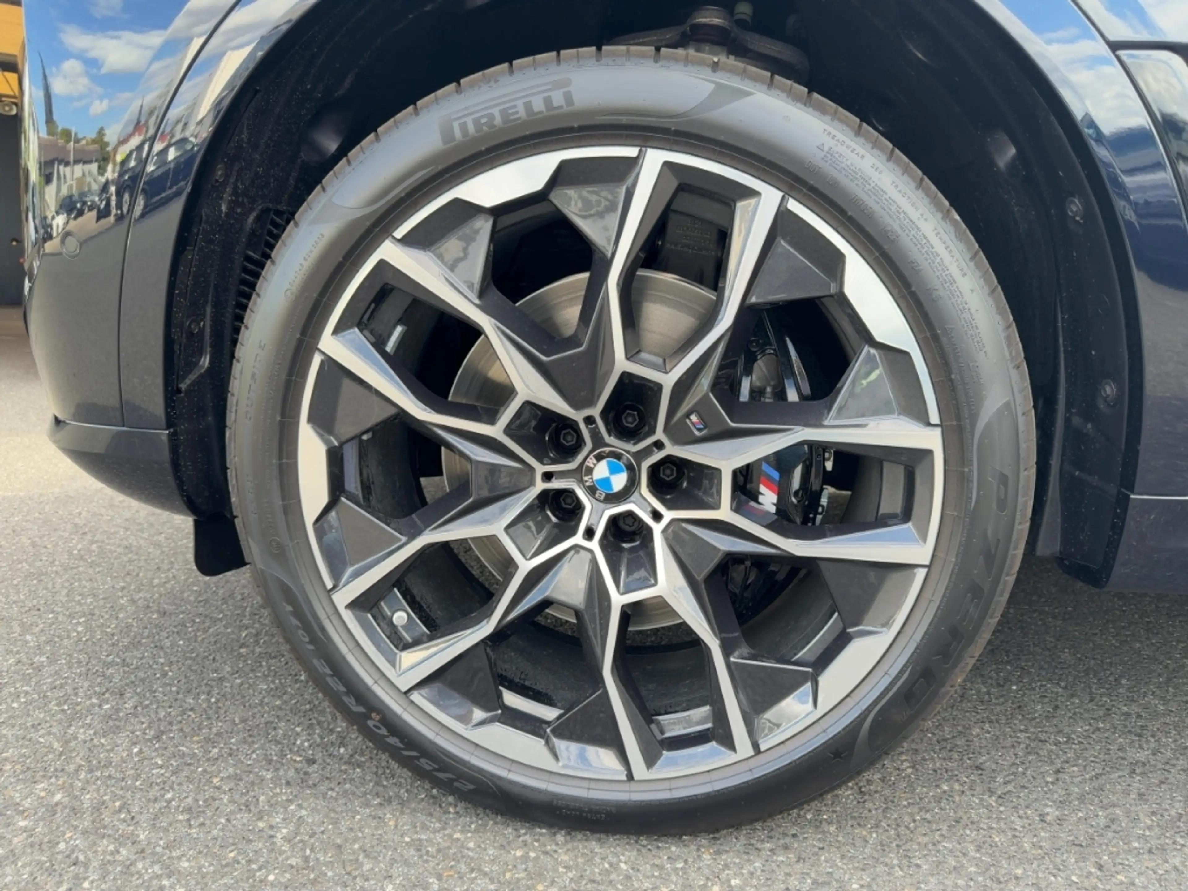 BMW X7 xDrive 40d Sportpaket HUD Luftfederung Niveau Stan — photo 13