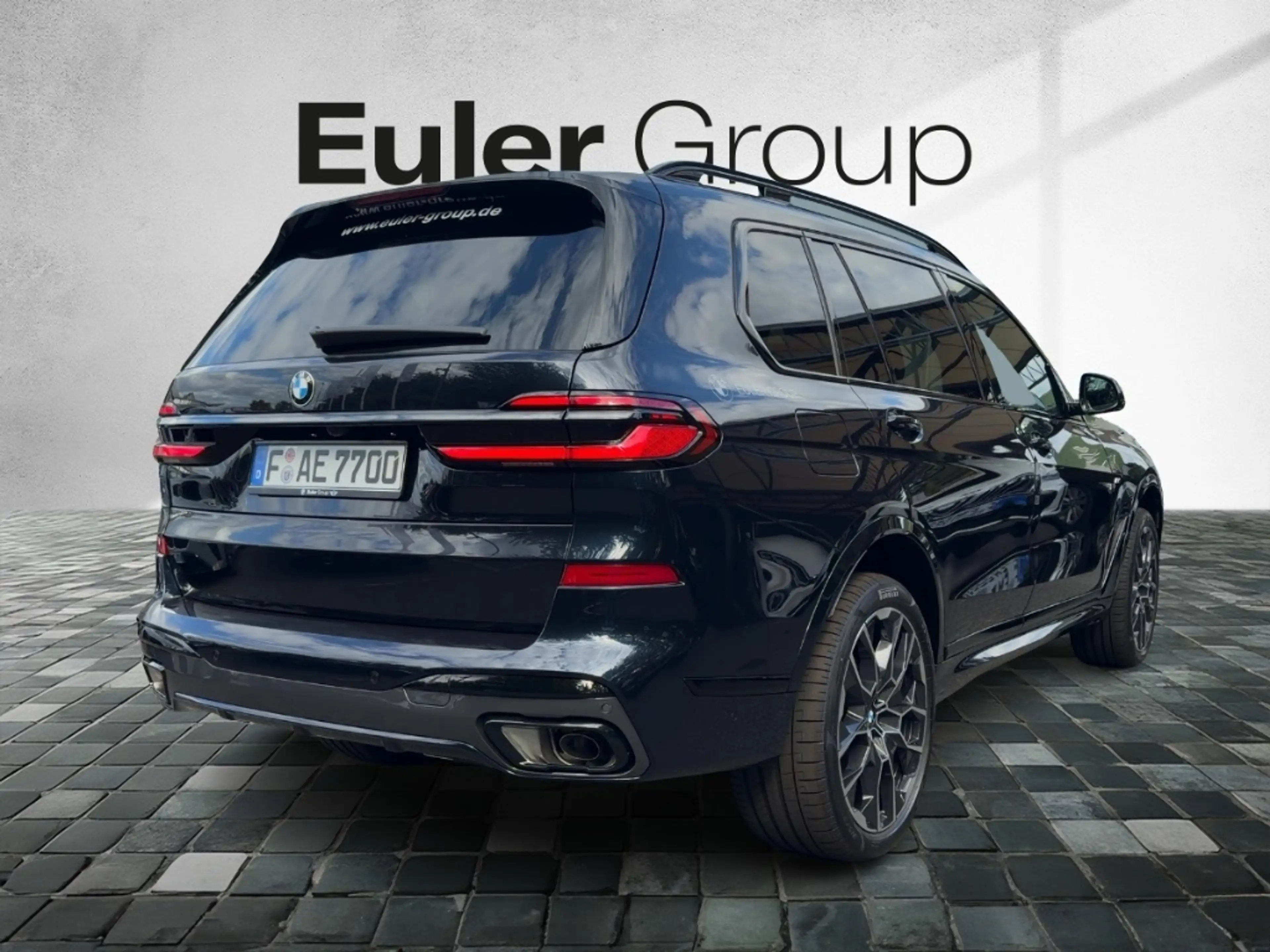 BMW X7 xDrive 40d Sportpaket HUD Luftfederung Niveau Stan — photo 4