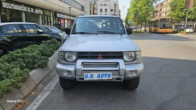 Mitsubishi Pajero 2.5 TDI MT Sp.A. GLS Elegance