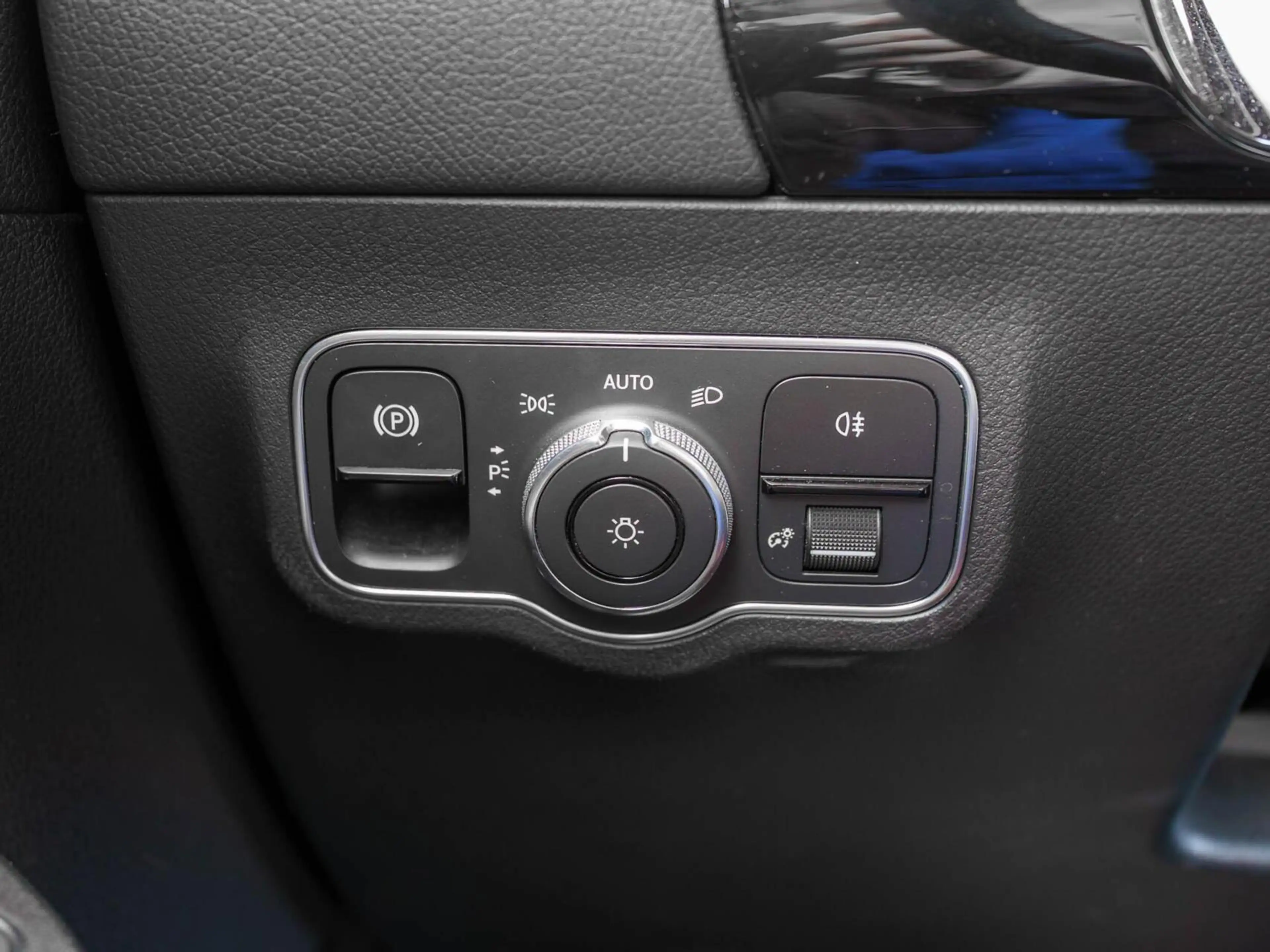 Mercedes-Benz B 250 e AMG Business Solution | Navigatie | Camera | Sfe — photo 43