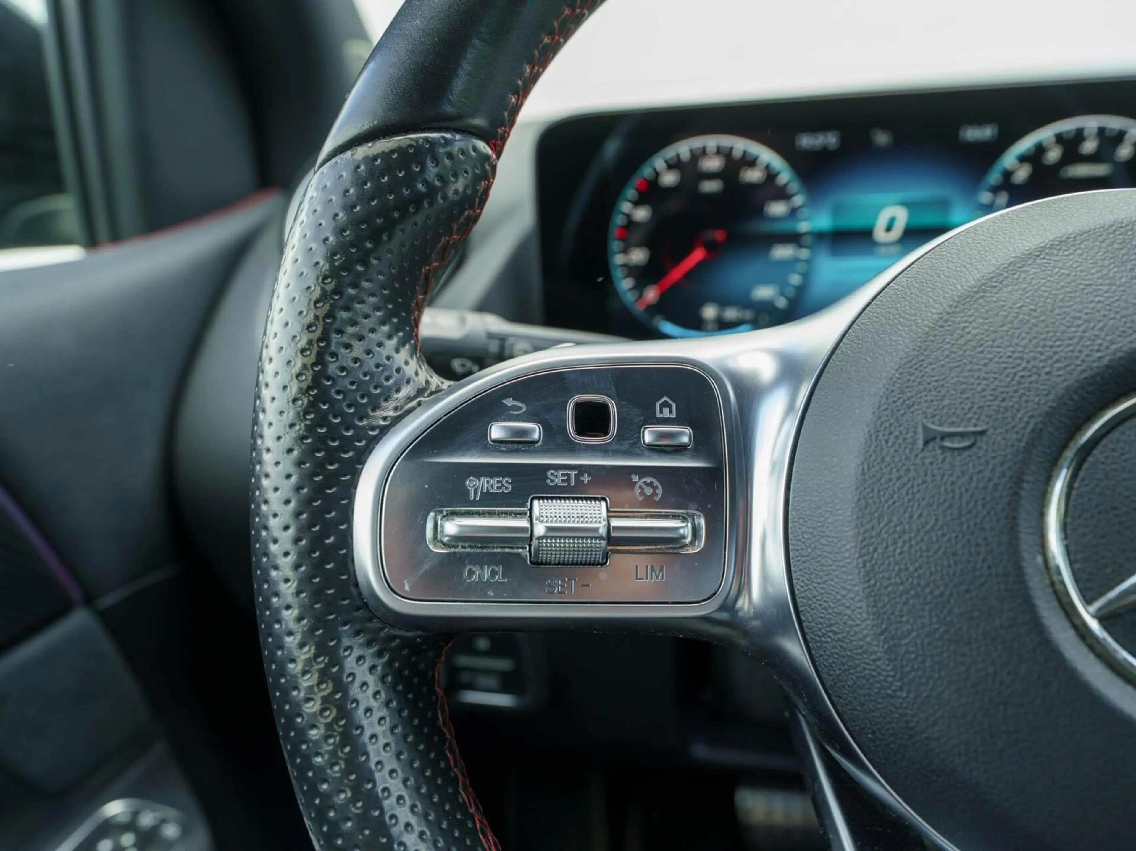 Mercedes-Benz B 250 e AMG Business Solution | Navigatie | Camera | Sfe — photo 32