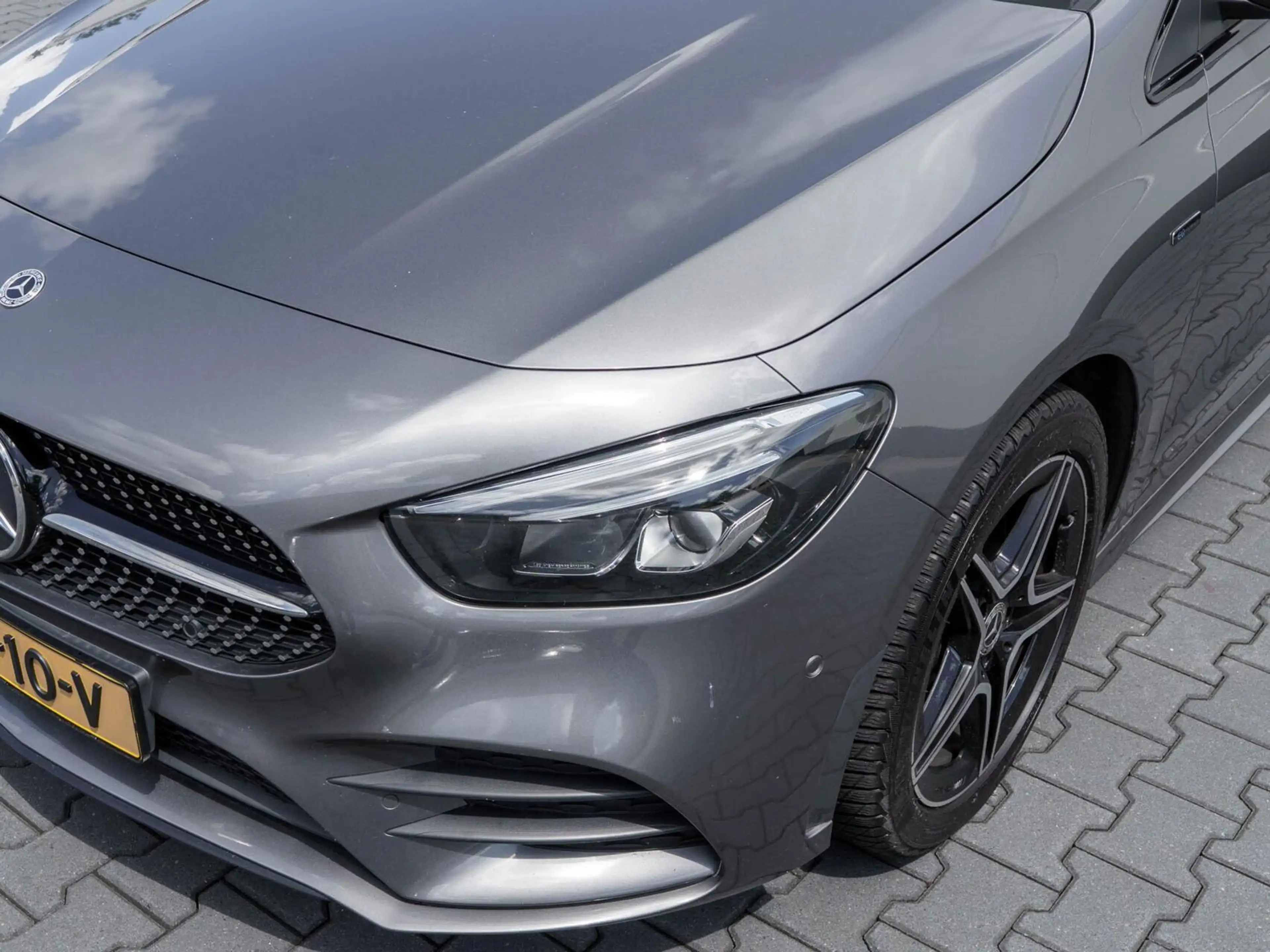 Mercedes-Benz B 250 e AMG Business Solution | Navigatie | Camera | Sfe — photo 41