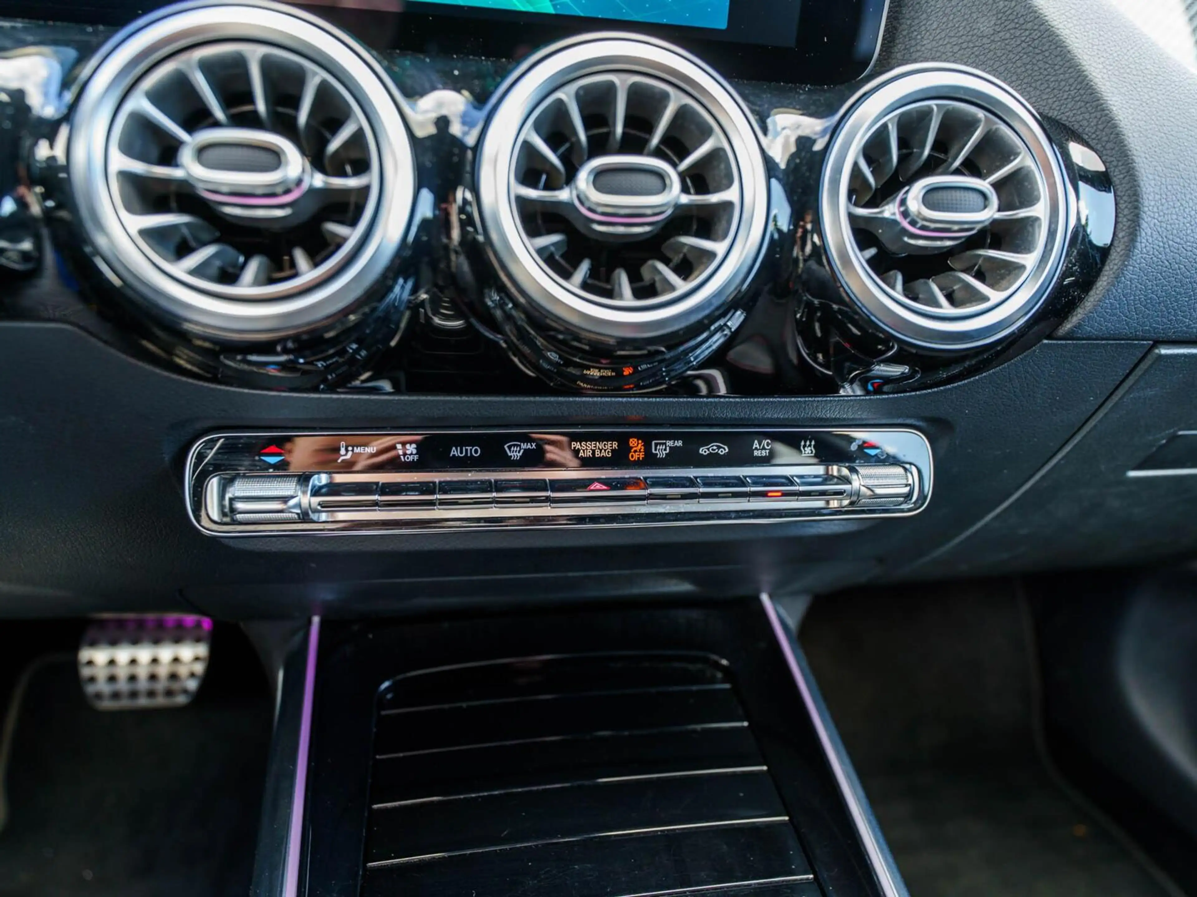 Mercedes-Benz B 250 e AMG Business Solution | Navigatie | Camera | Sfe — photo 9