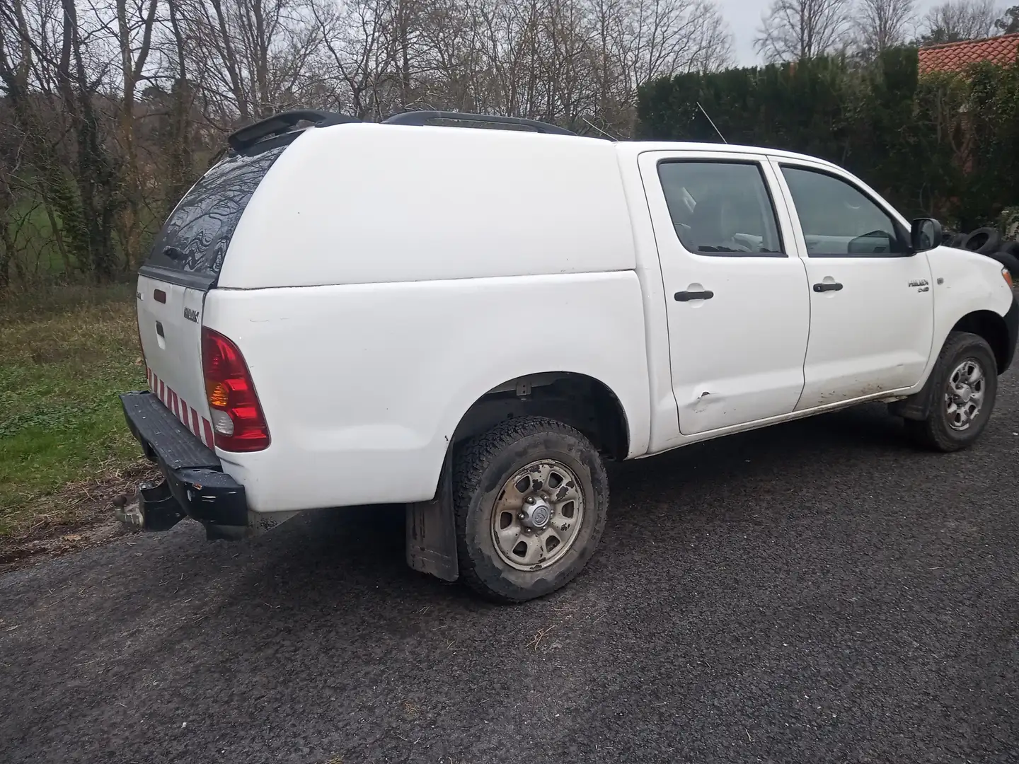 Toyota Hilux Hilux 2.5D-4D Cabina Doble GX Blanco - 2
