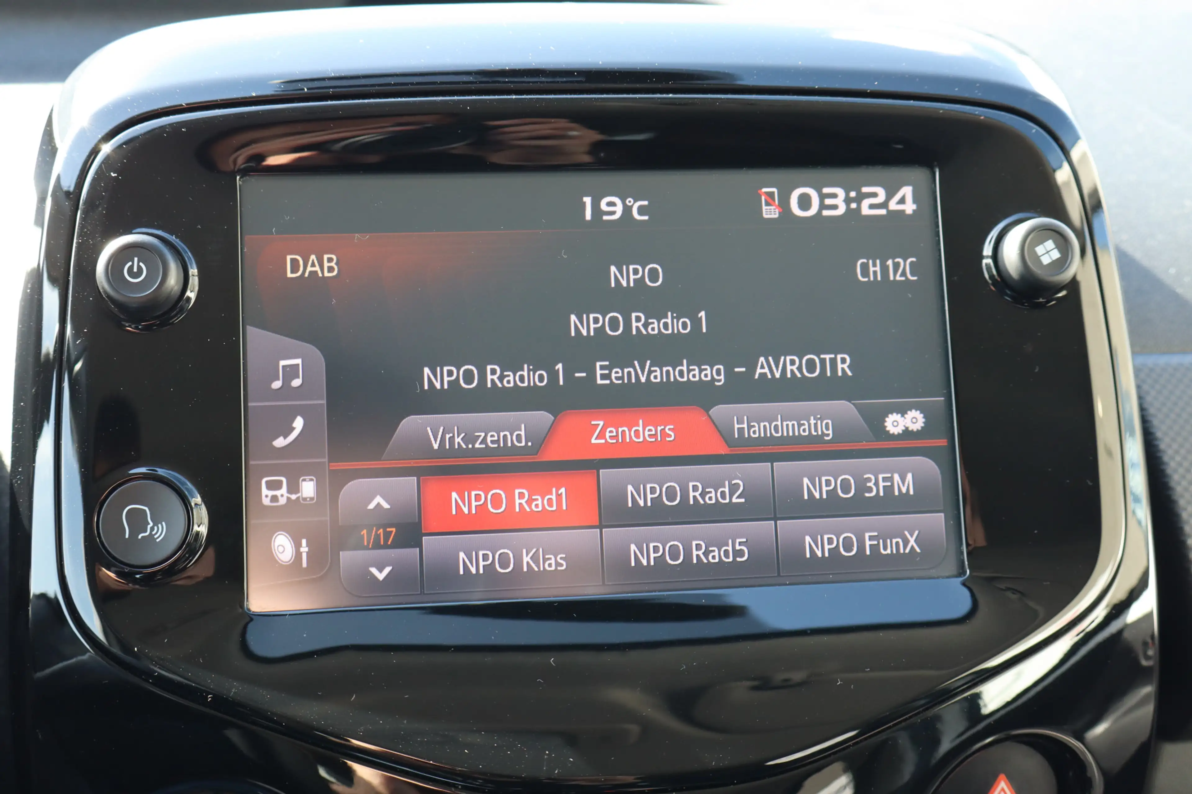 Citroen C1 1.0 VTi Nederlandse auto/Apple carplay/Achteruitri — photo 21