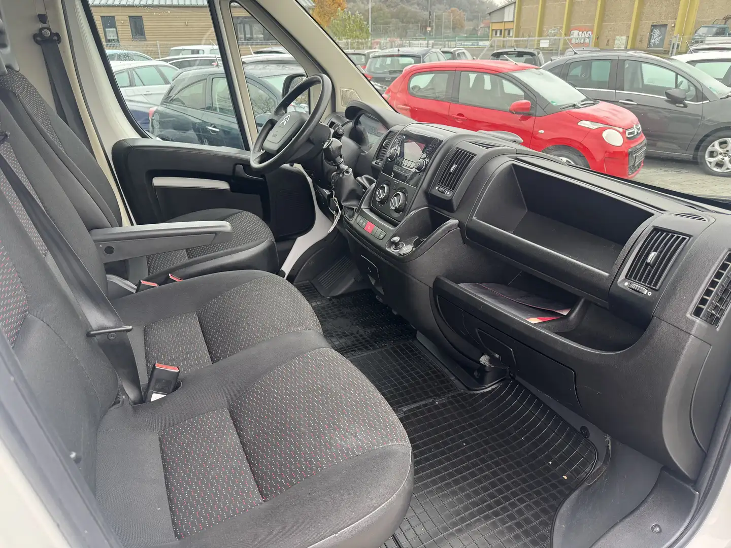 Citroen Jumper 35 L4 Heavy Plus Solution 2,2 BlueHDi 165 / Klima Weiß - 2