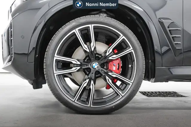 BMW X5 view 7