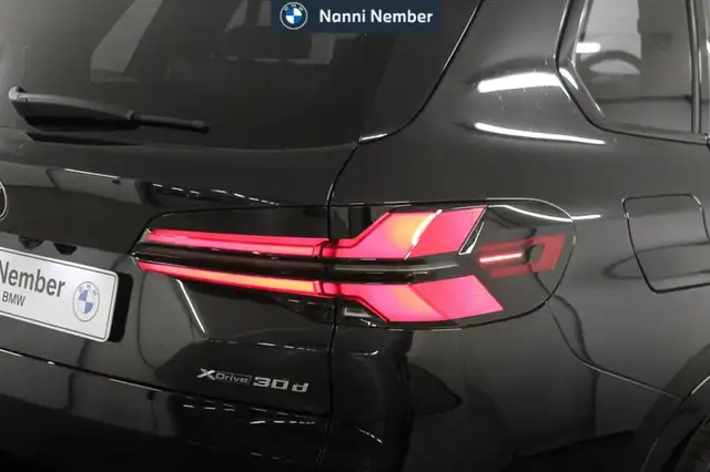 BMW X5 view 6