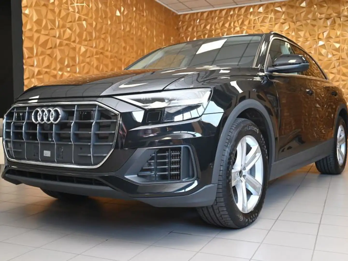 Audi Q8 55TFSI Q.TIP.SPORT ATT.RADAR CAM360°SED.RIS.FUL Negro - 1