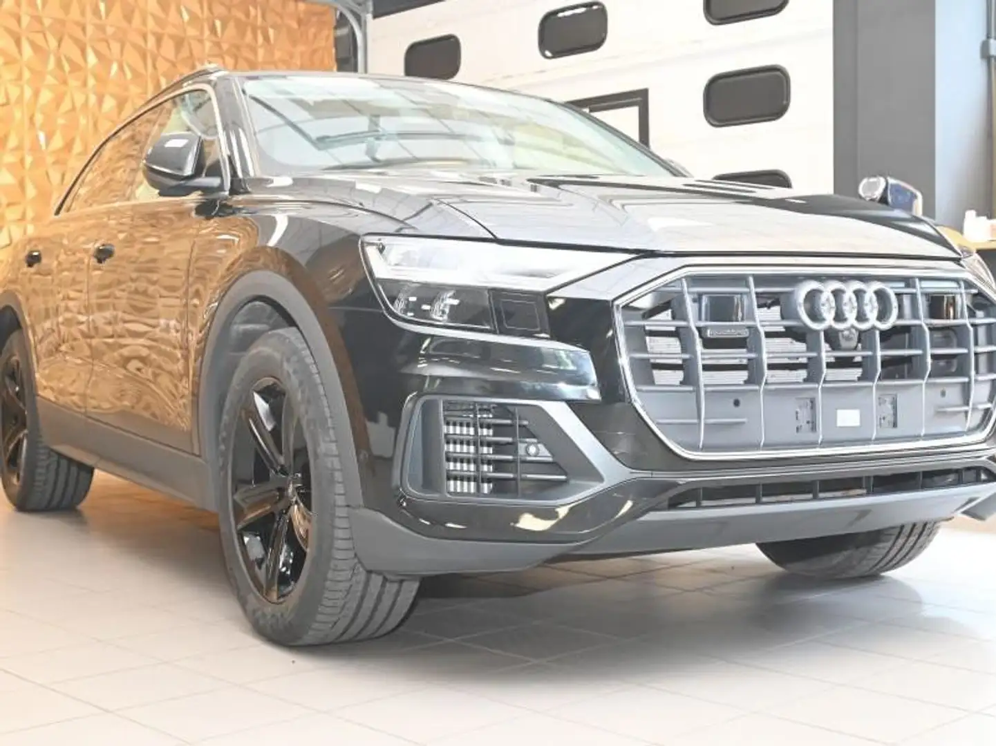 Audi Q8 55TFSI Q.TIP.SPORT ATT.RADAR CAM360°SED.RIS.FUL Negru - 2