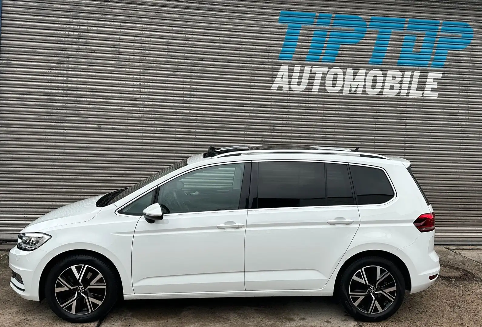 Volkswagen Touran Highline*7-SITZE*NAVI*LED*KAMERA*PANO* Blanc - 2
