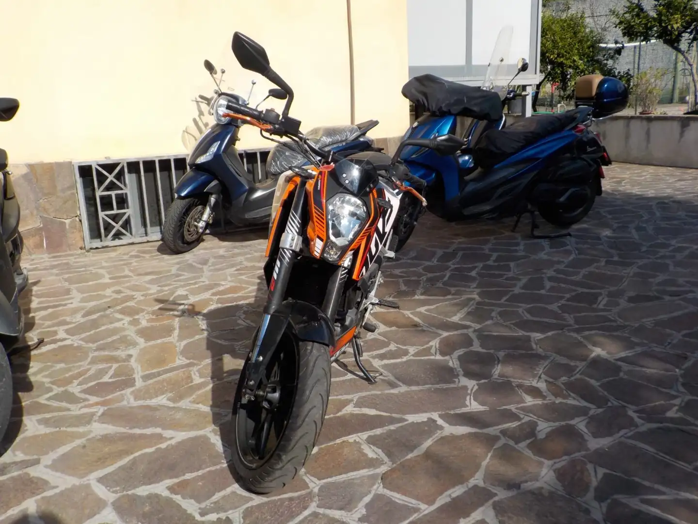 KTM 125 Duke Anno 2016 Portocaliu - 1