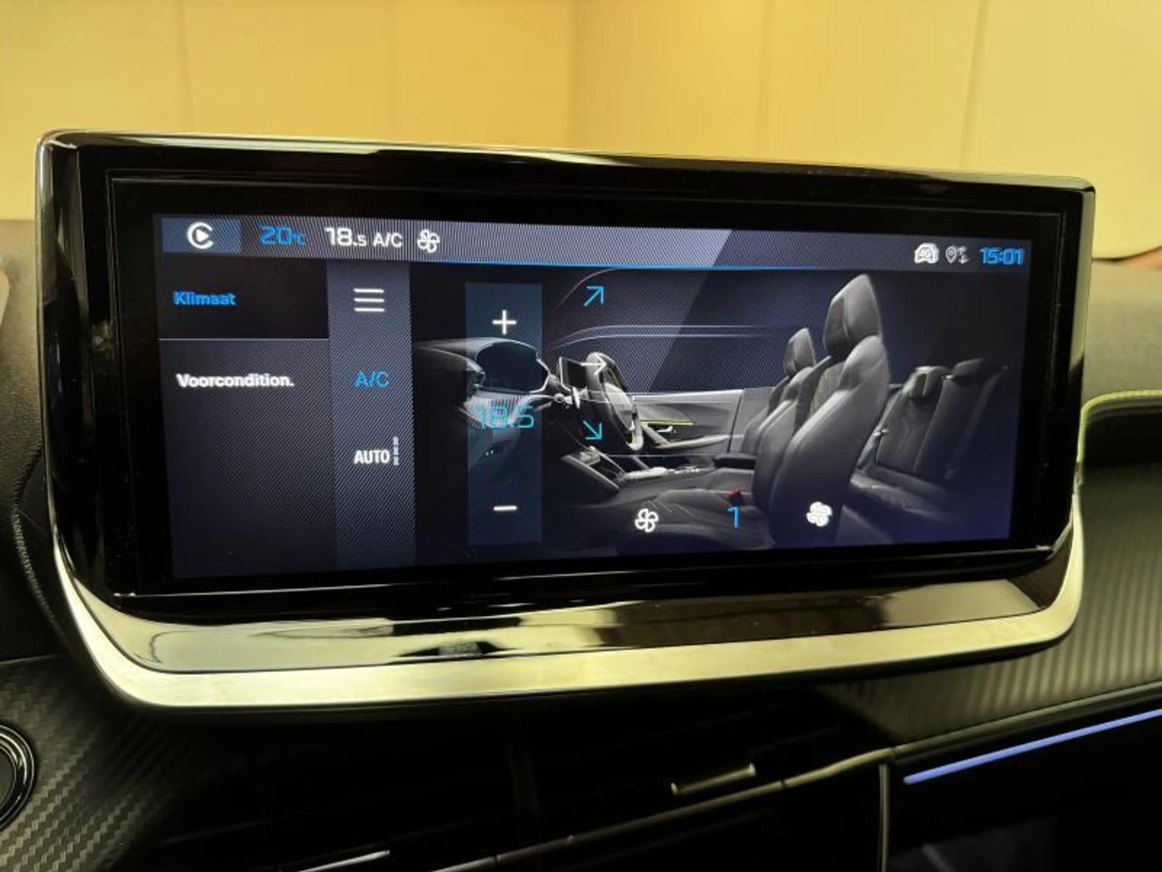Peugeot 2008 50KWh GT **SELENIUM** LED|GPS|PDC|CRUISE|CAM|CARPL — photo 19