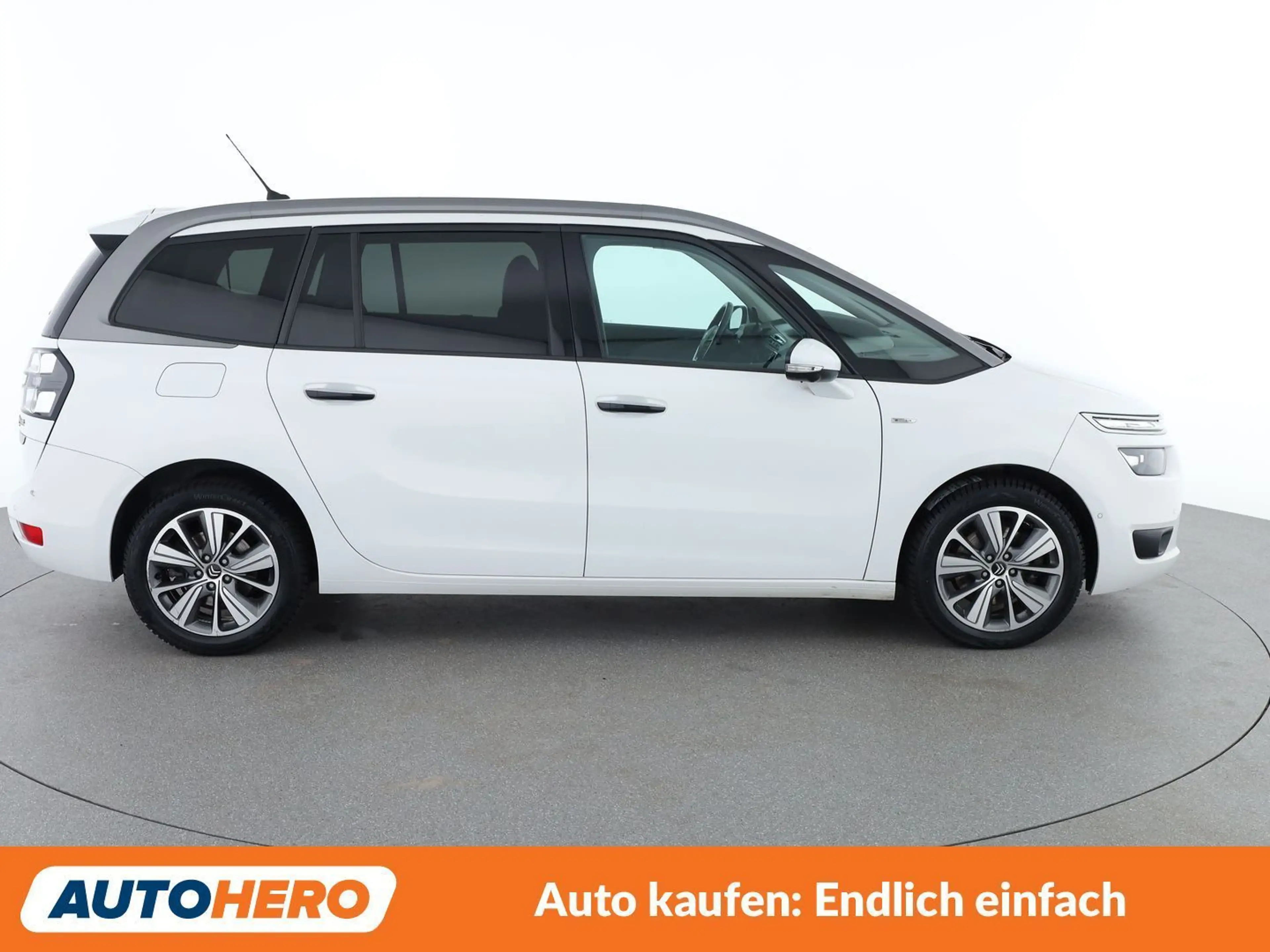 Citroen C4 Picasso 2.0 Blue-HDi Shine — photo 7