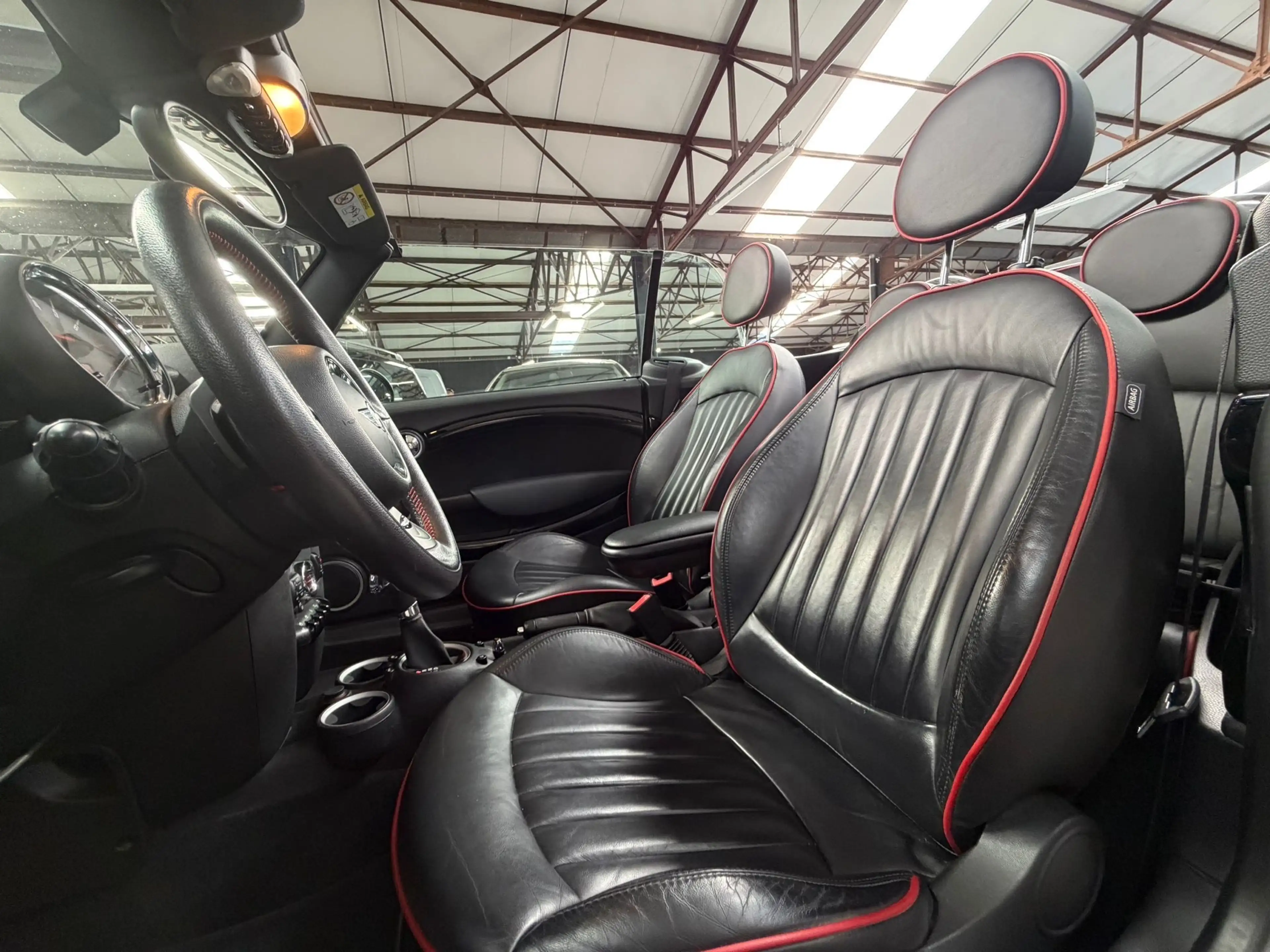 MINI John Cooper Works Cabrio i * JCW * HARMAN KARDON * XENON * CUIR * SIEGE CH — photo 14