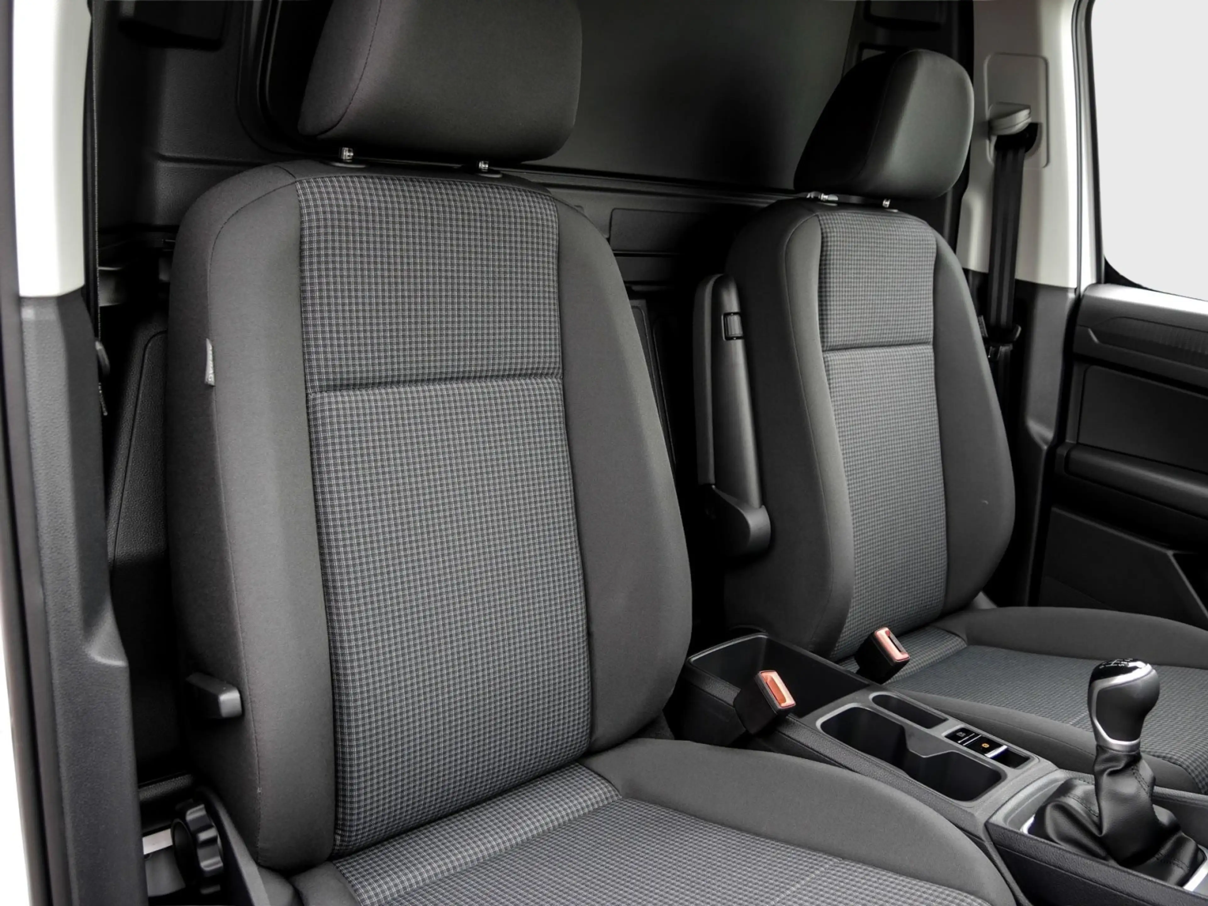 Volkswagen Caddy Cargo neues Modell 1.5 TSI LED App-Connect AHK ... — photo 4